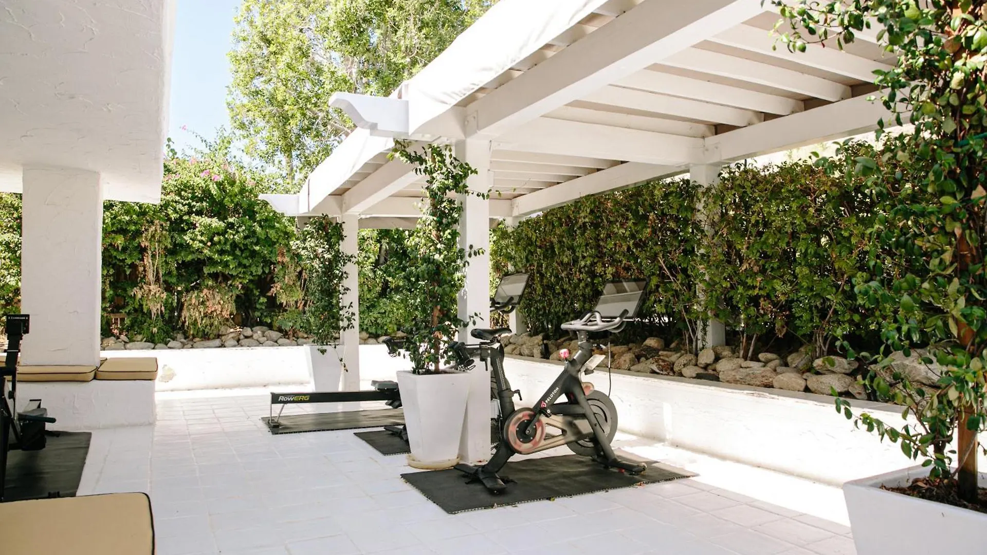 Avalon Hotel & Bungalows Palm Springs, A Member Of Design Hotels